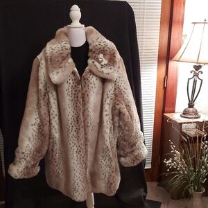 Dennis Basso 33" REVERSIBLE Speckled Cream Teddy Jacket